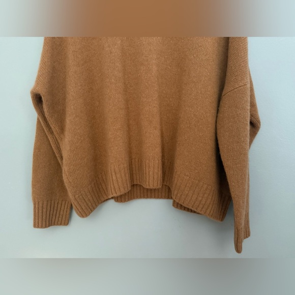 Organic BY JOHN PATRICK Wide Pull Over Sweater - Vicuña, 100% Cashmere, Medium - Picture 10 of 16
